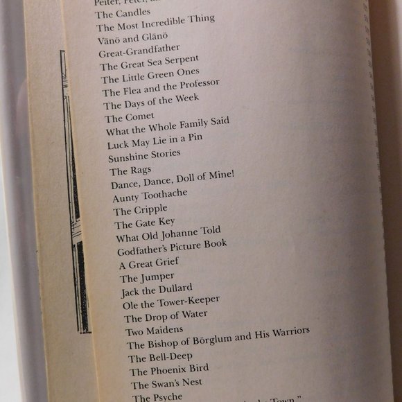 The Complete Hans Christian Andersen Fairy Tales Book - Picture 11 of 12